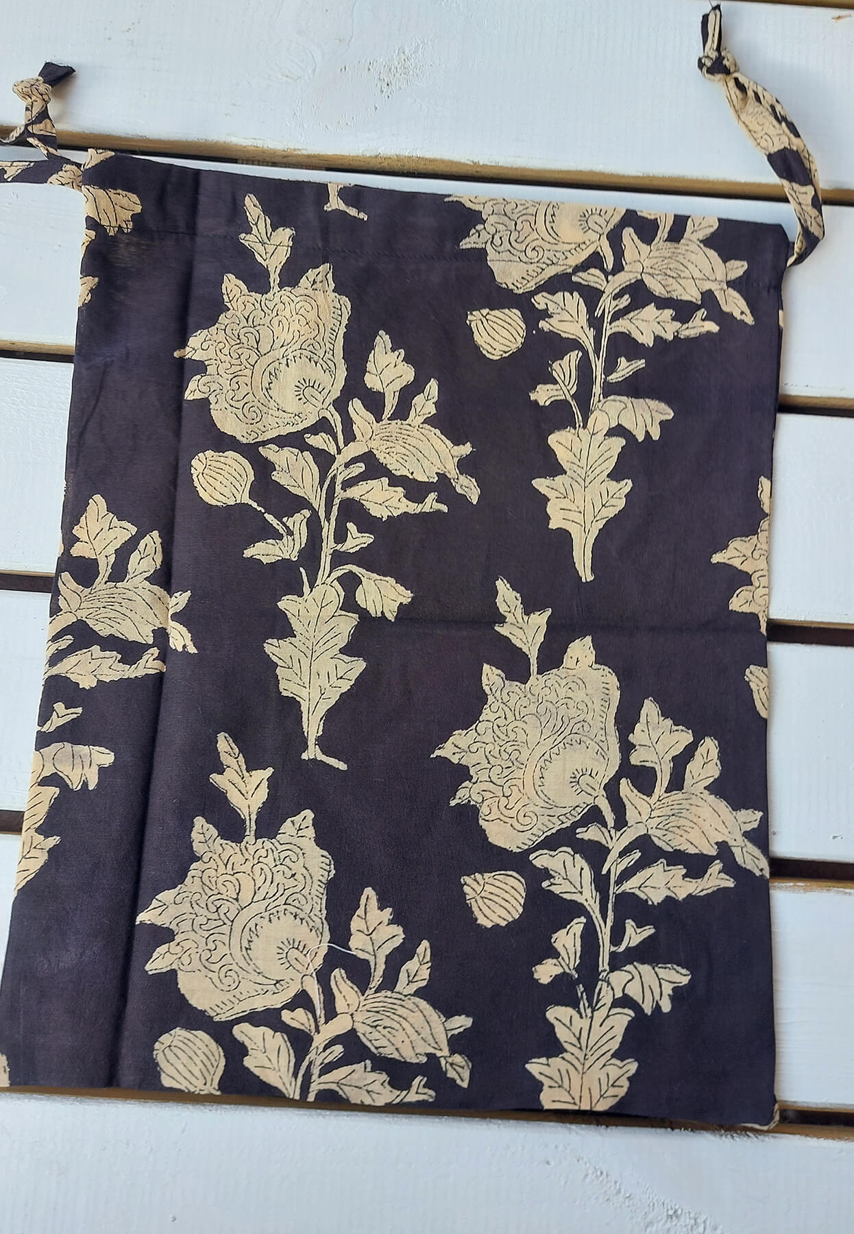 Bolsa zapatos. Colección Drops by mom 2026