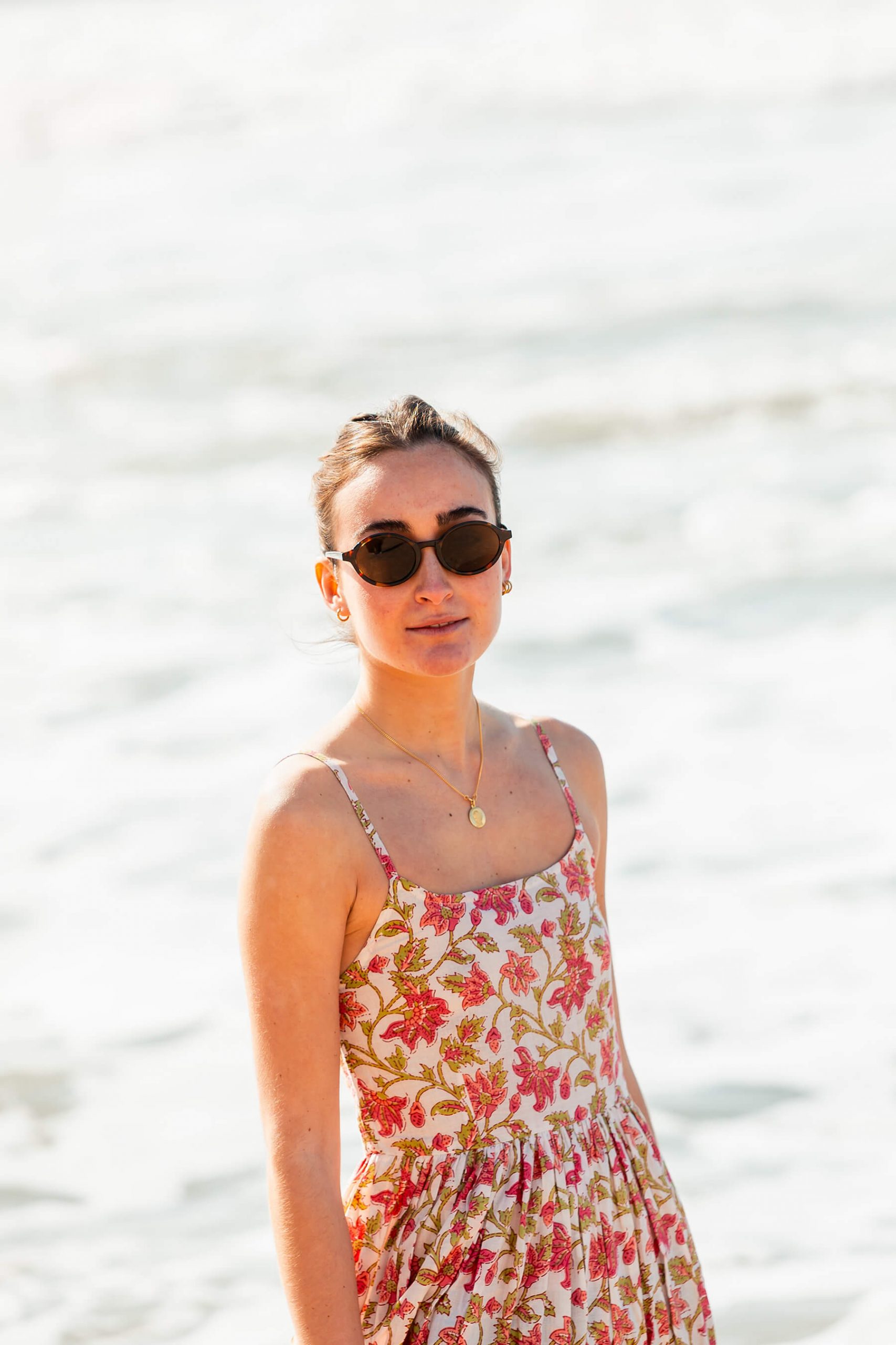 Vestido canesú flores. Colección 2026 Drops by mom