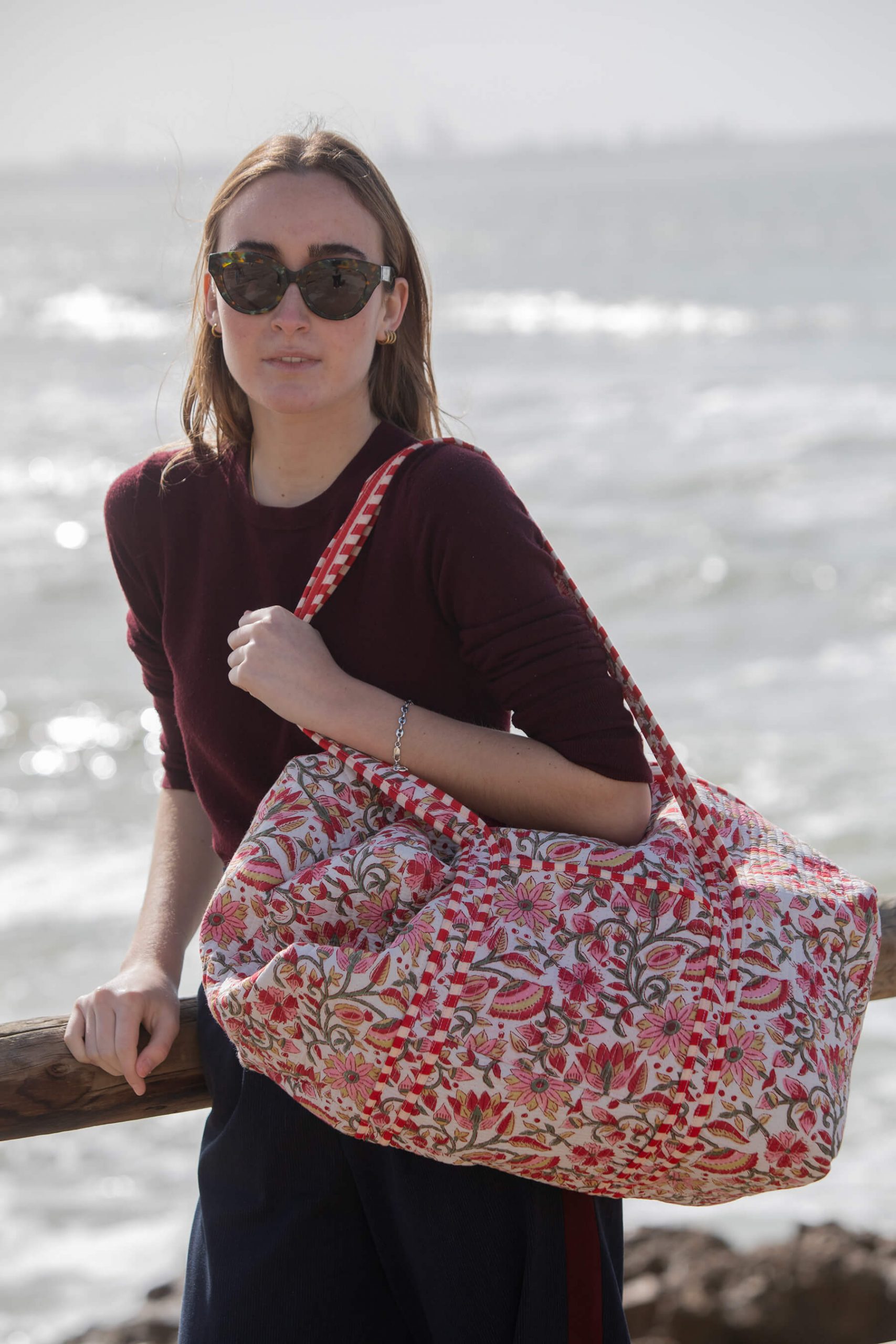 Bolsa de viaje, Drops by mom. Colección 2026